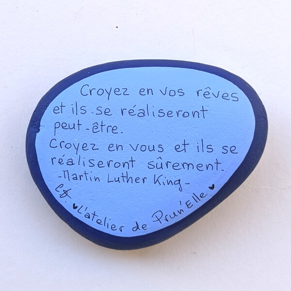 galet peint attrape rêve fond marine-7.7x6-2